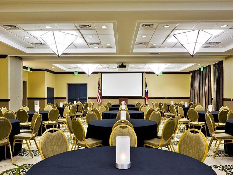 Holiday Inn San Antonio Northwest- Seaworld Area By Ihg Екстер'єр фото